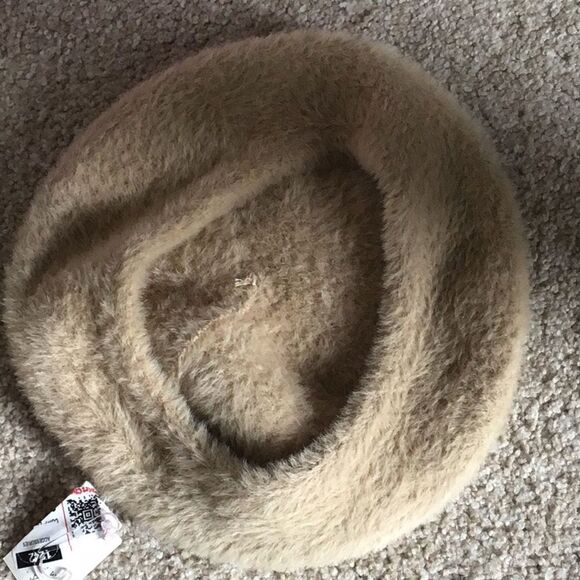 A new day hat - Picture 2 of 3